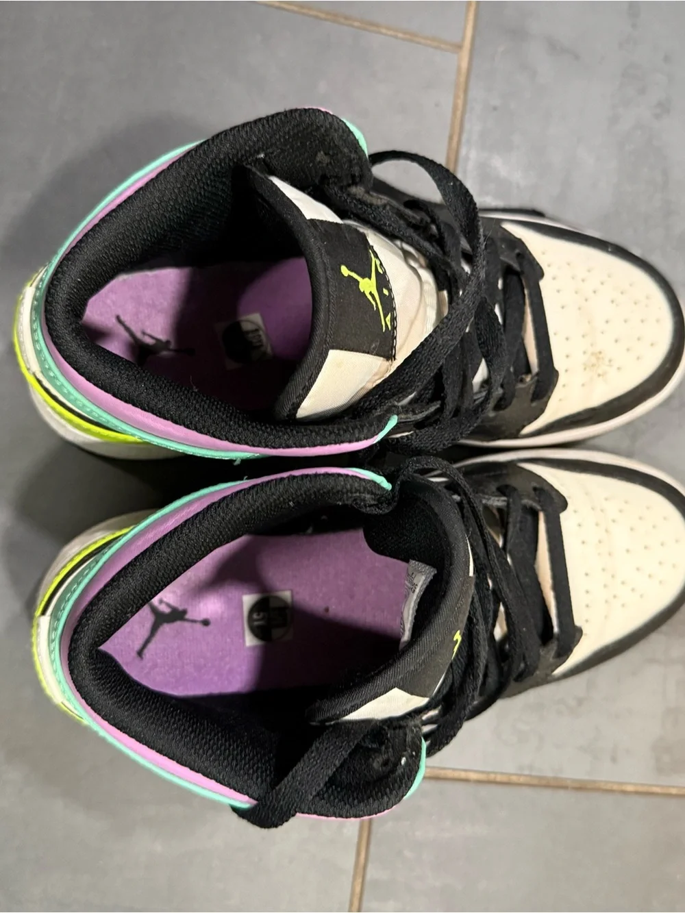Jordan 1 MID Kids Black & Pastel Multicolor High-Top Sneakers boys 5y